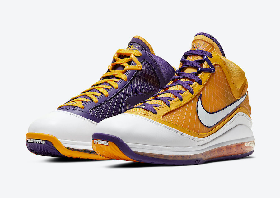 Nike Zoom LeBron 7 QS Media Day Court Purple White Amarillo CW2300-500 42465